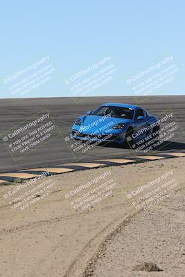 media/Oct-19-2025-PCA San Diego (Sun) [[b7baa86645]]/3-Orange Group/Session 2 (Bowl)/